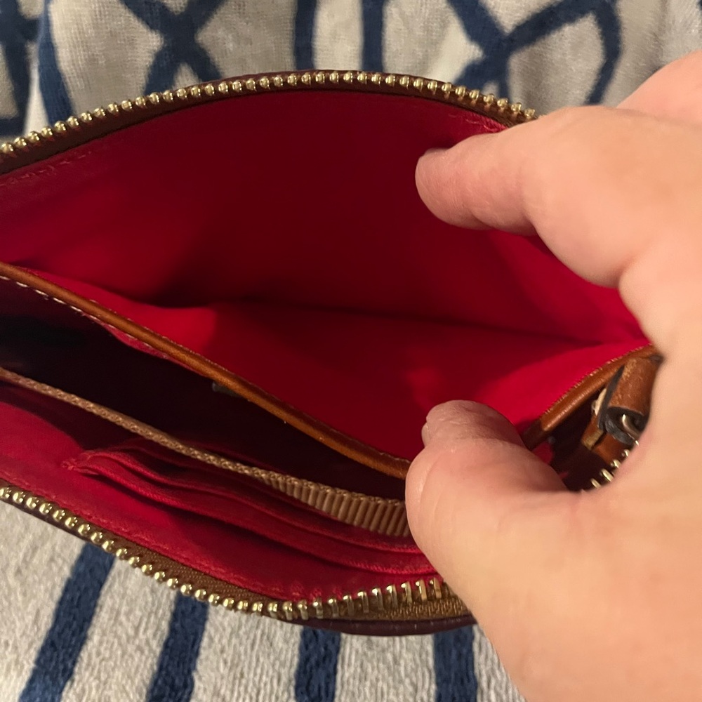 Dooney & Bourke Wine and Tan Crossbody Bag - Picture 2 of 8